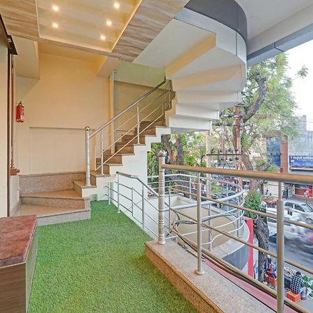 Hotel O The Ashiyana Inn Lucknow Esterno foto